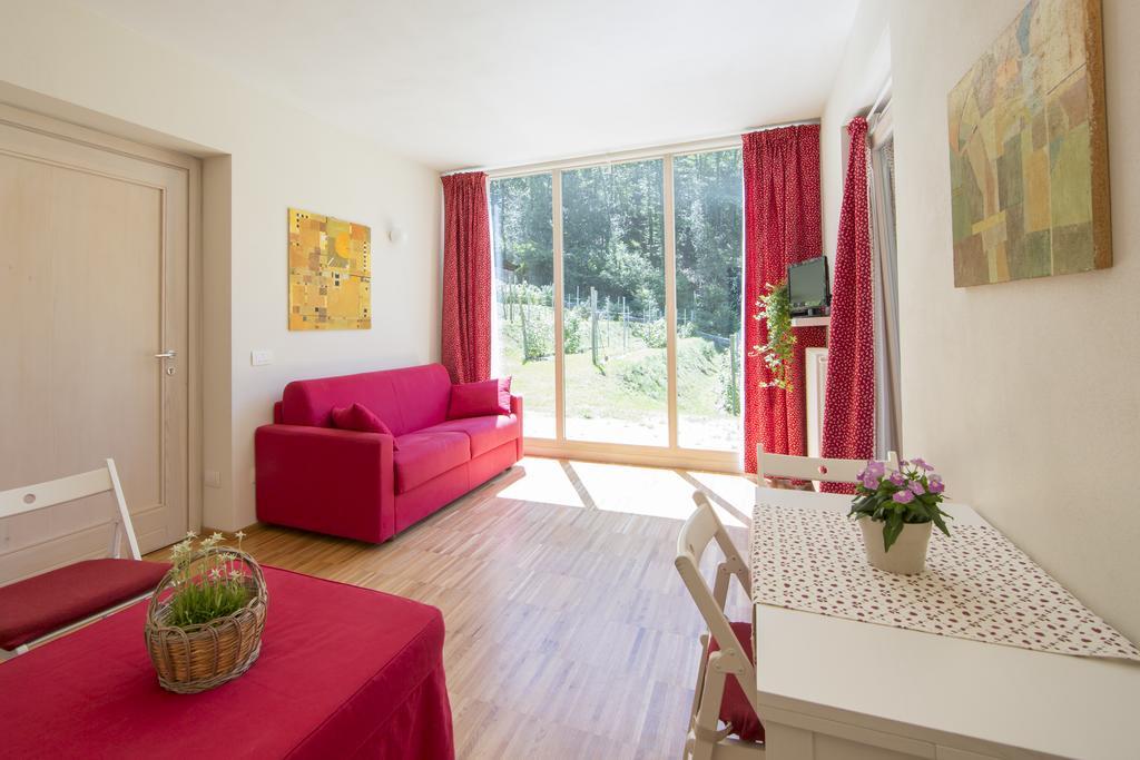 Agriturismo Rossolampone San Bernardino Verbano Eksteriør bilde